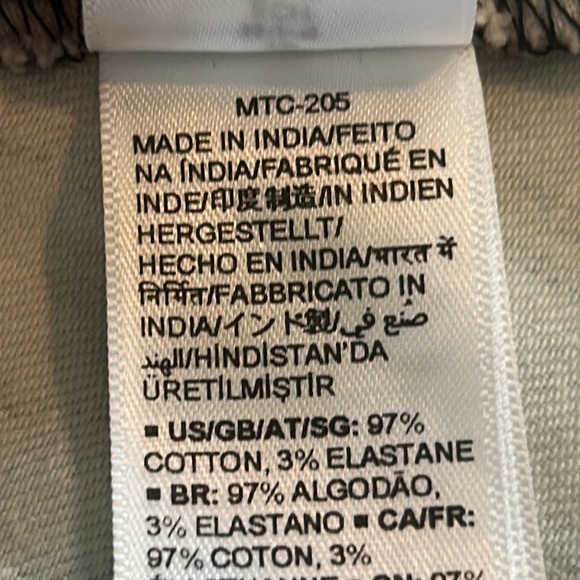 Making the Cut Carnaval Printed Fit & Flare Dress - Picture 12 of 16